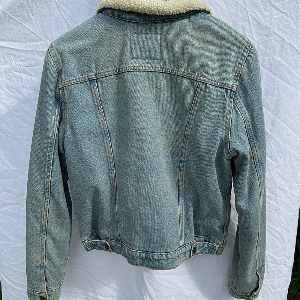 Levi Jacket - image 3